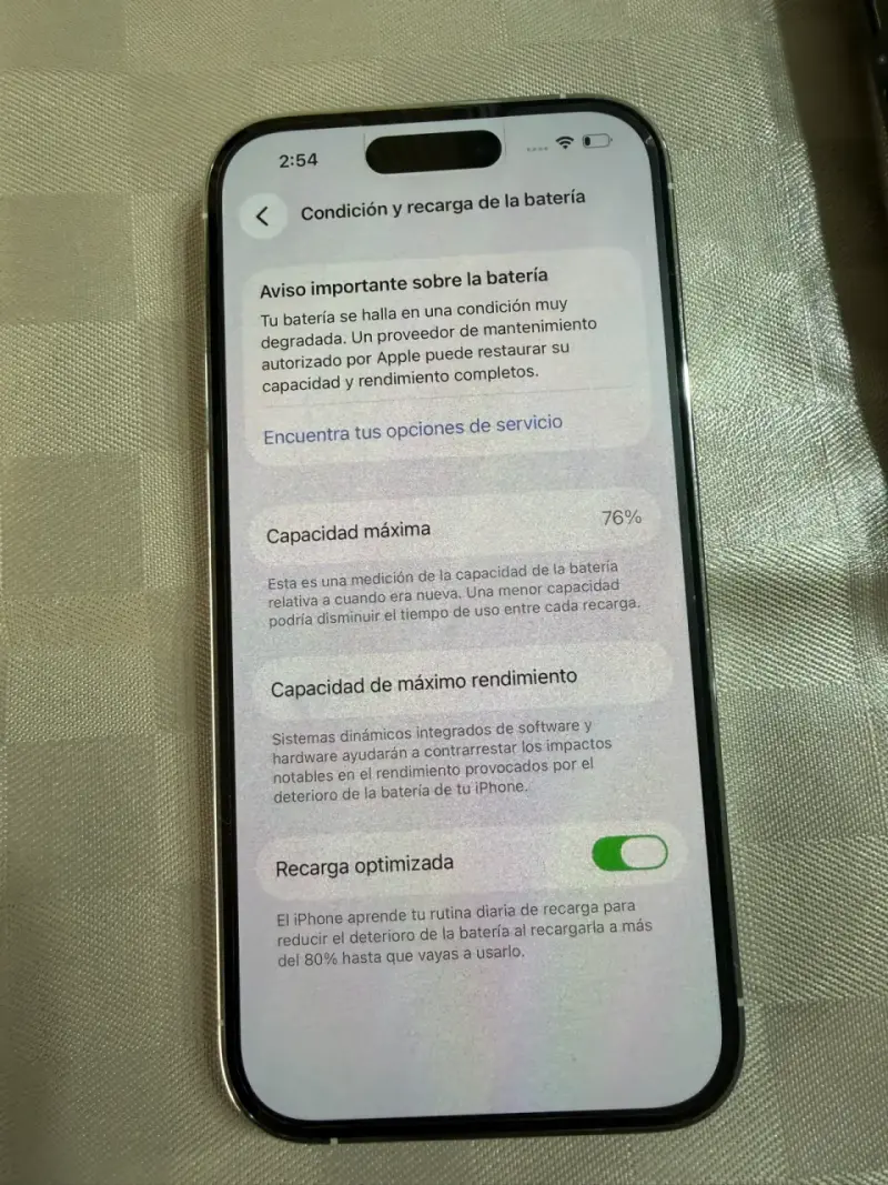 iPhone 14 Pro Max en buen estado - 3