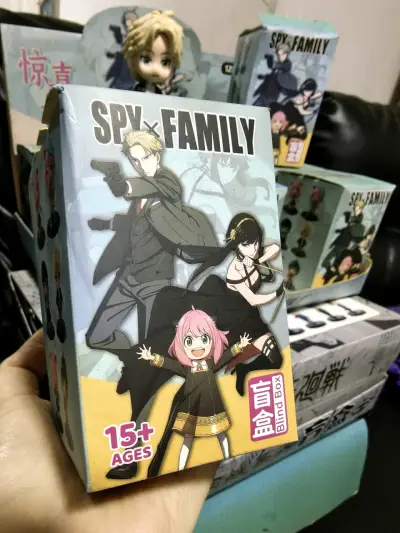 Figura coleccionable Spy x Family - miniatura 1