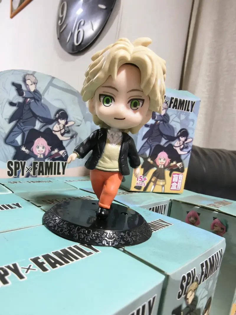 Figura coleccionable Spy x Family - 2