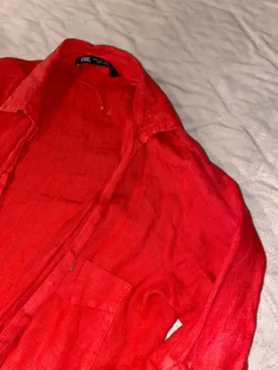 Blusa roja de lino Zara para mujer - miniatura 3