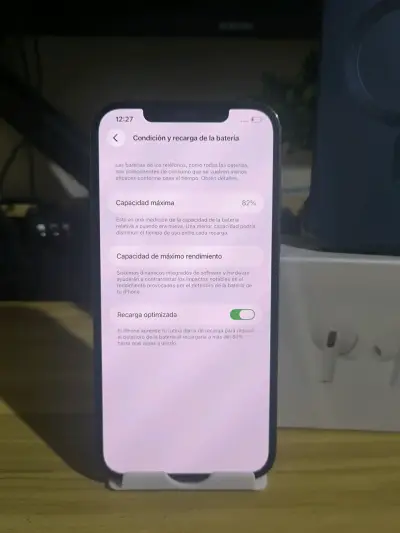 iPhone 12 Pro Max 256GB en buen estado - miniatura 2