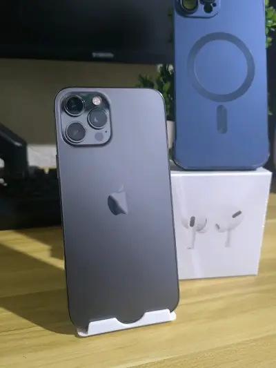 iPhone 12 Pro Max 256GB en buen estado - miniatura 5