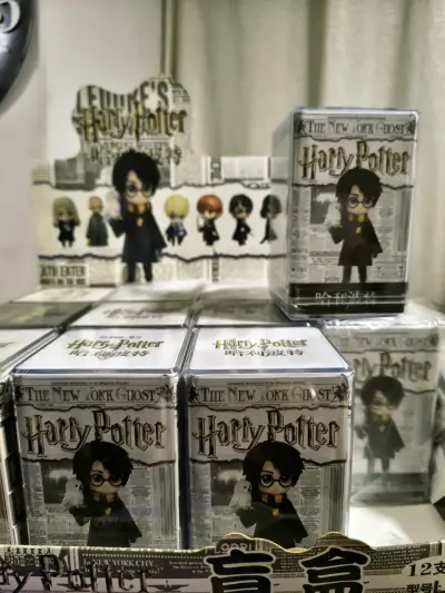 Figura coleccionable Harry Potter premium - miniatura 2