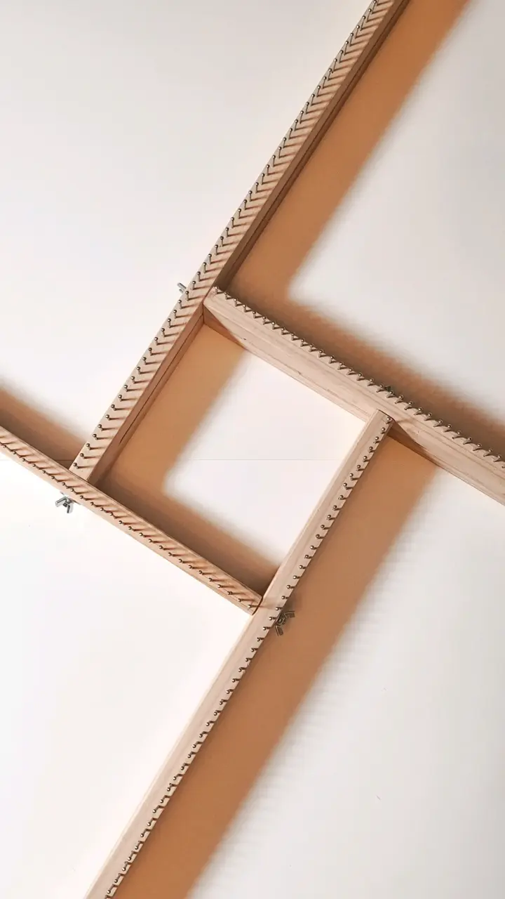 Telar de madera ajustable para manualidades - 1