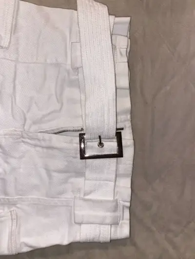 Falda corta blanca con cinturón Lolita Pocket - miniatura 2