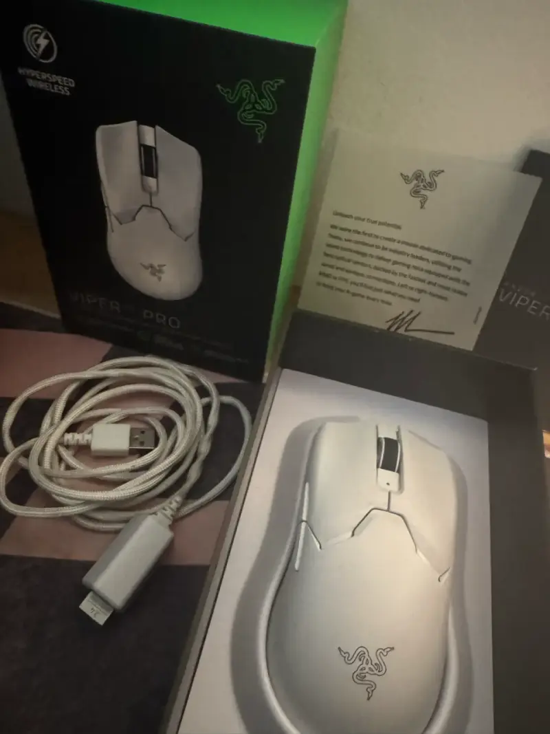 Mouse inalámbrico Razer Viper V2 Pro blanco - 1