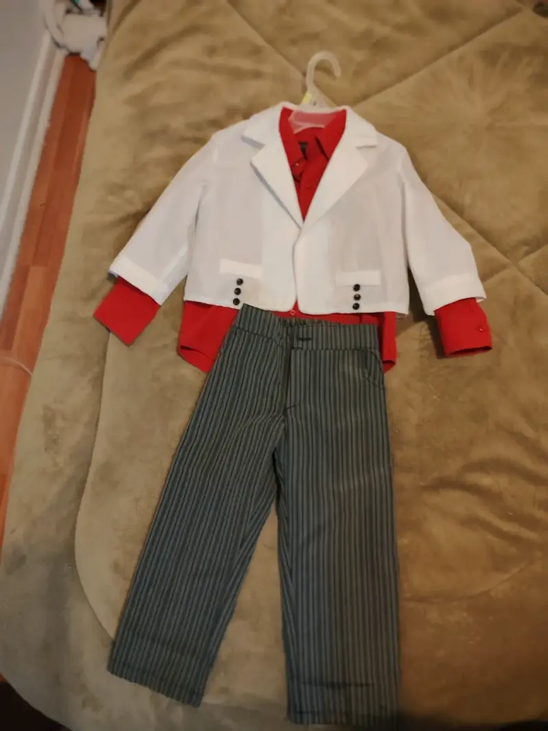 Traje de huaso chileno para niño con sombrero - 3