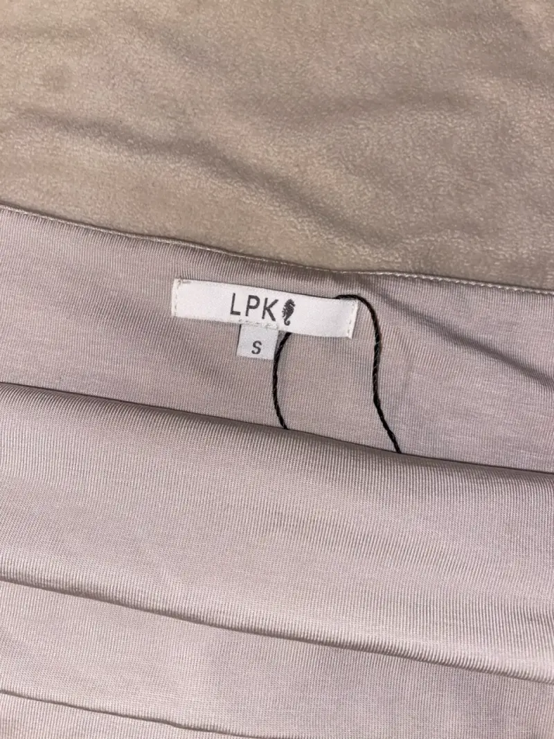 Polera sin mangas gris LPK talla S - 4