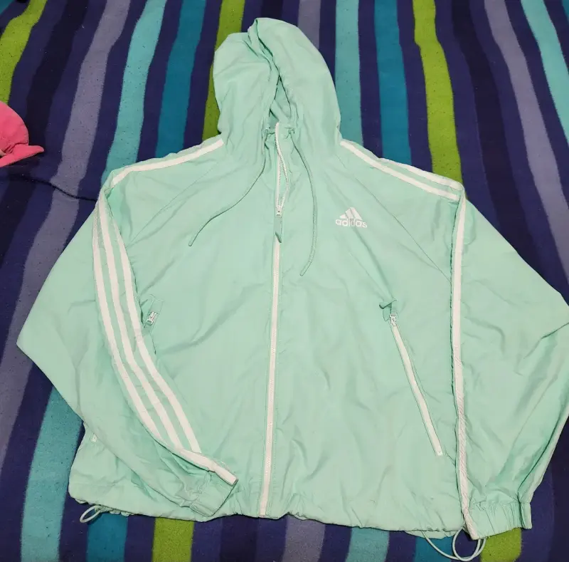 Chaqueta deportiva Adidas verde menta - 1
