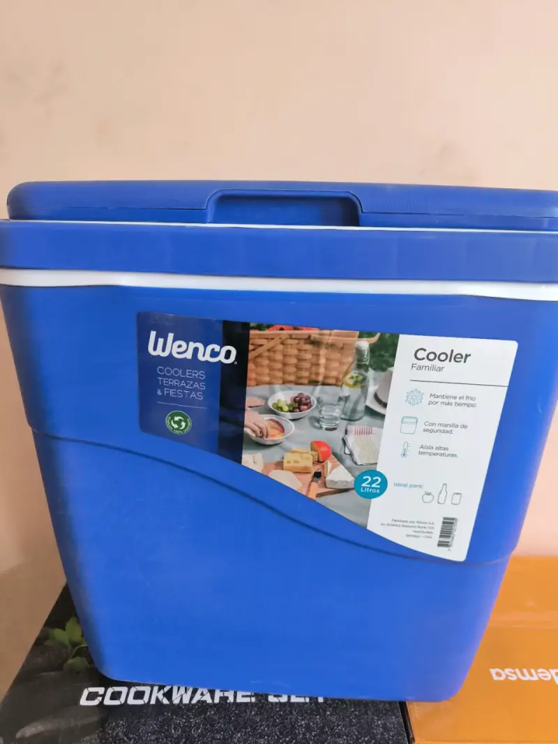 Cooler familiar azul Wenco 22 litros