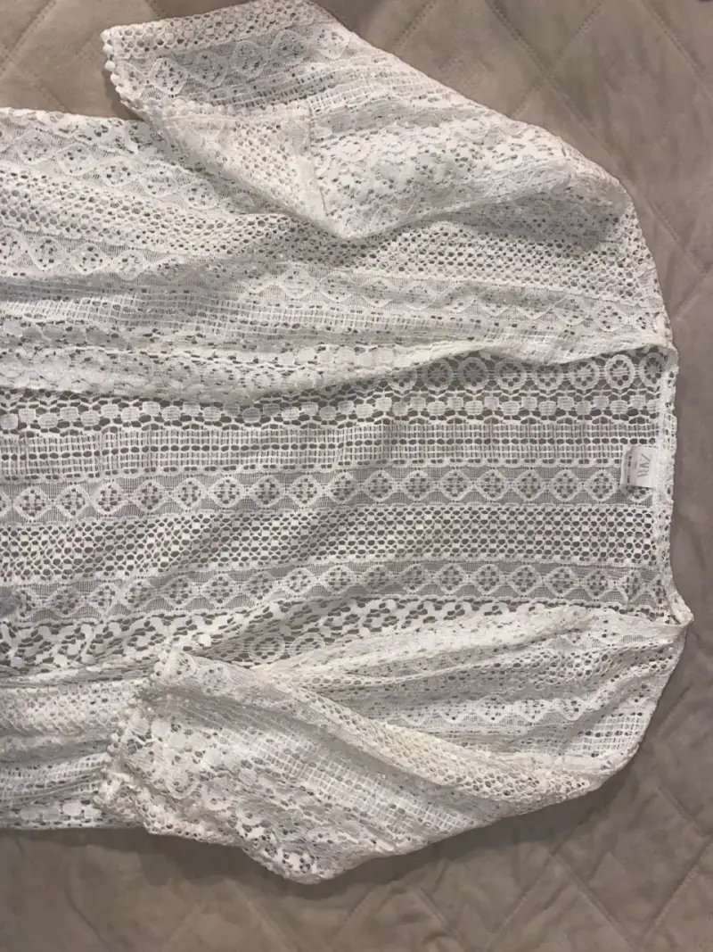 Blusa de encaje blanca Zara