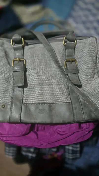 Cartera negra de cuero con flecos Amercian - miniatura 3