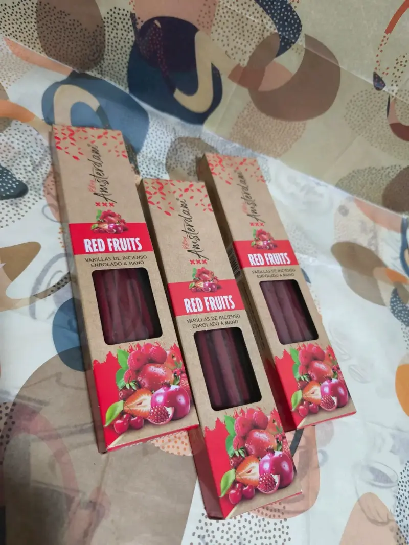 Varillas de incienso aroma frutos rojos