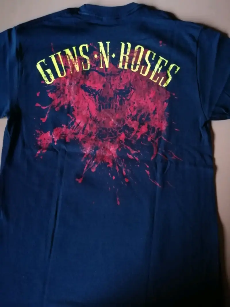 Polera Guns N' Roses con diseño gráfico - 2