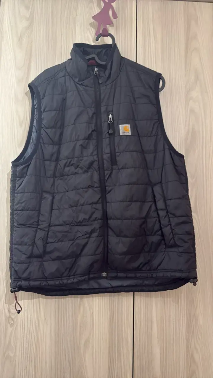 Parka Carhartt negro sin mangas - 1