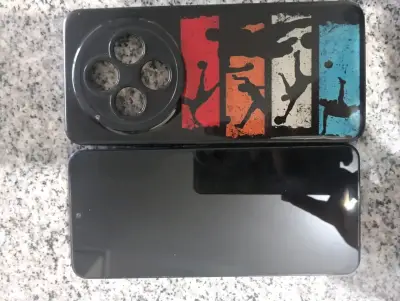 Teléfono Xiaomi redmi 14c en perfecto estado - miniatura 3