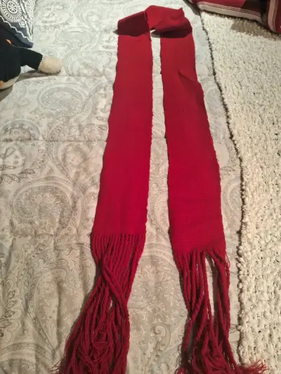 Faja  roja de lana con flecos - miniatura 2