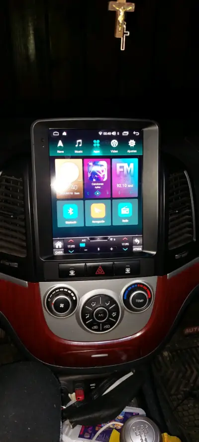 Radio multimedia Android para Hyundai Santa Fe 2006-2012 - miniatura 1