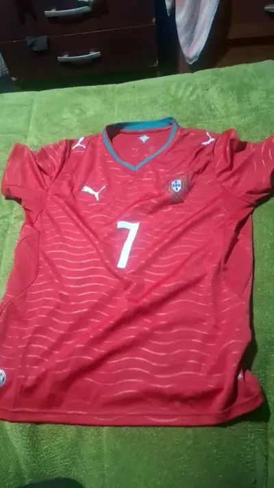 Camiseta de fútbol Portugal Puma roja - miniatura 6