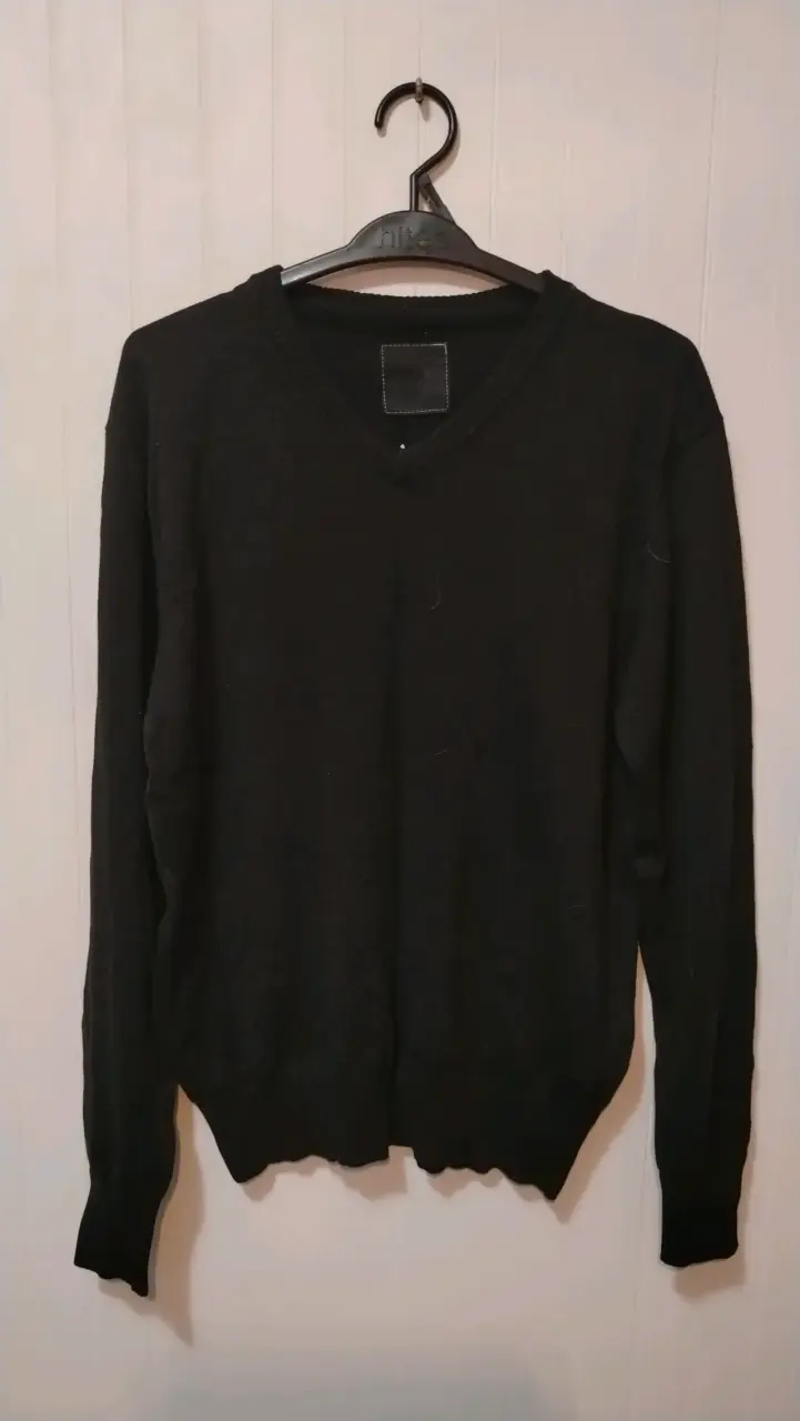 Suéter negro de lana para hombre - 1
