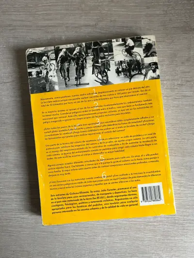 Lote de Libros sobre Ciclismo y Movilidad Urbana - miniatura 4