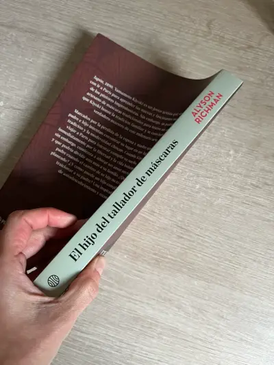 Libro 'El hijo del tallador de máscaras' de Alyson Richman - miniatura 5