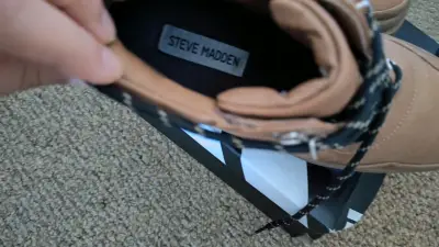 Botas de cuero marrón Steve Madden para hombre - miniatura 2