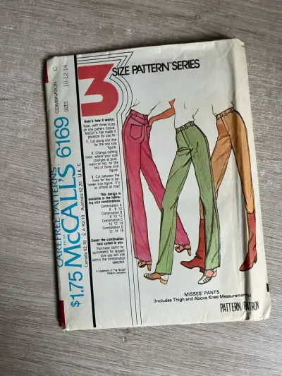 Patrón de costura vintage para pantalones McCall's - miniatura 1