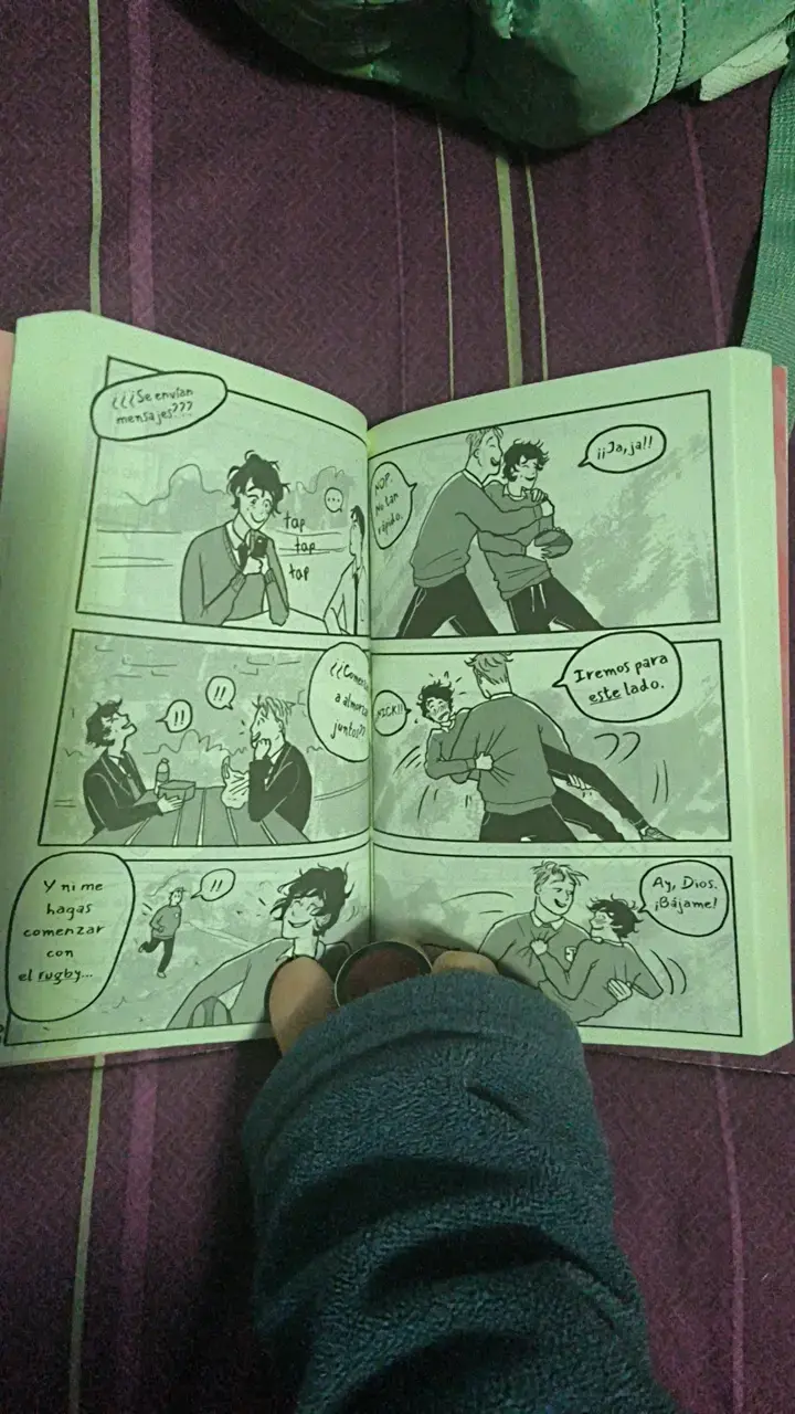 Novela gráfica Heartstopper de Alice Oseman - 3
