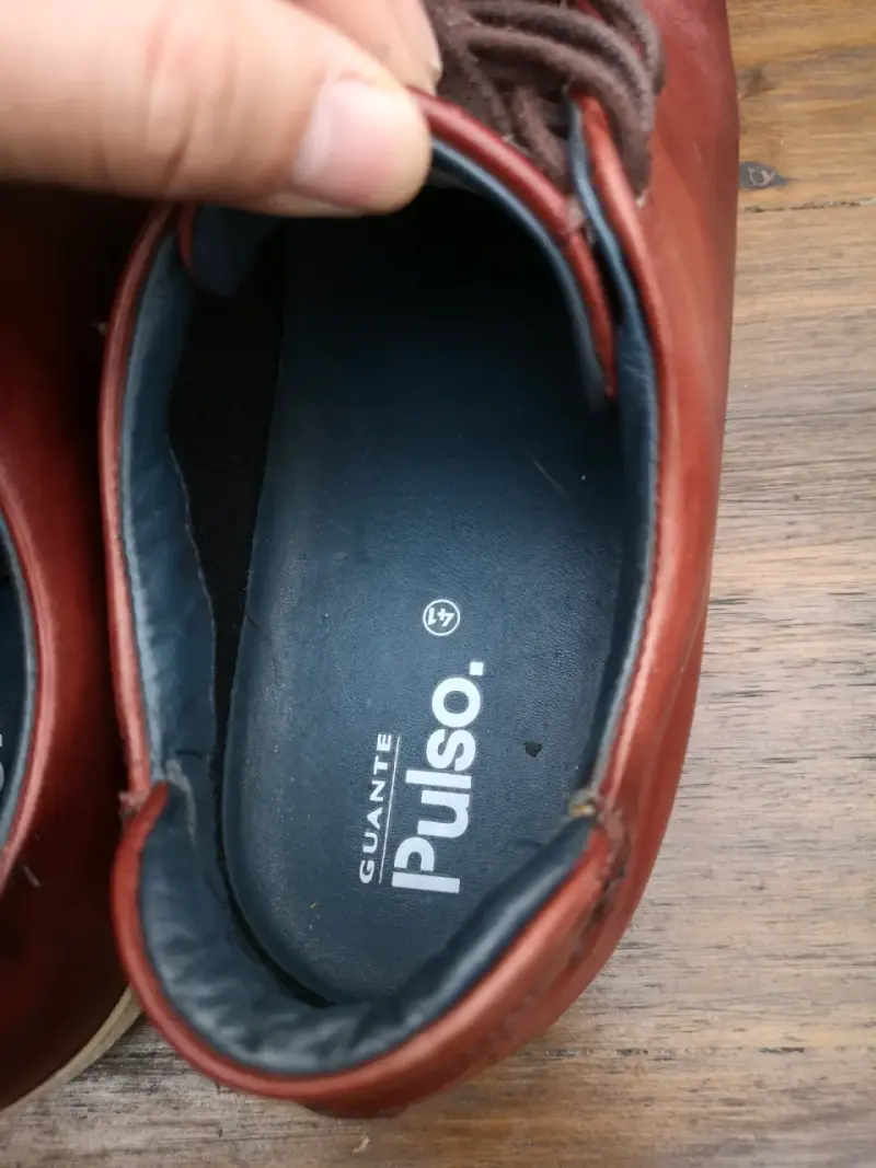 Zapatillas de cuero rojas Pulso talla 41 - 2