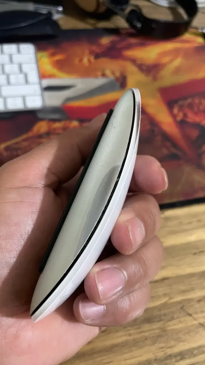 Apple Magic Mouse 1ra generación - 5