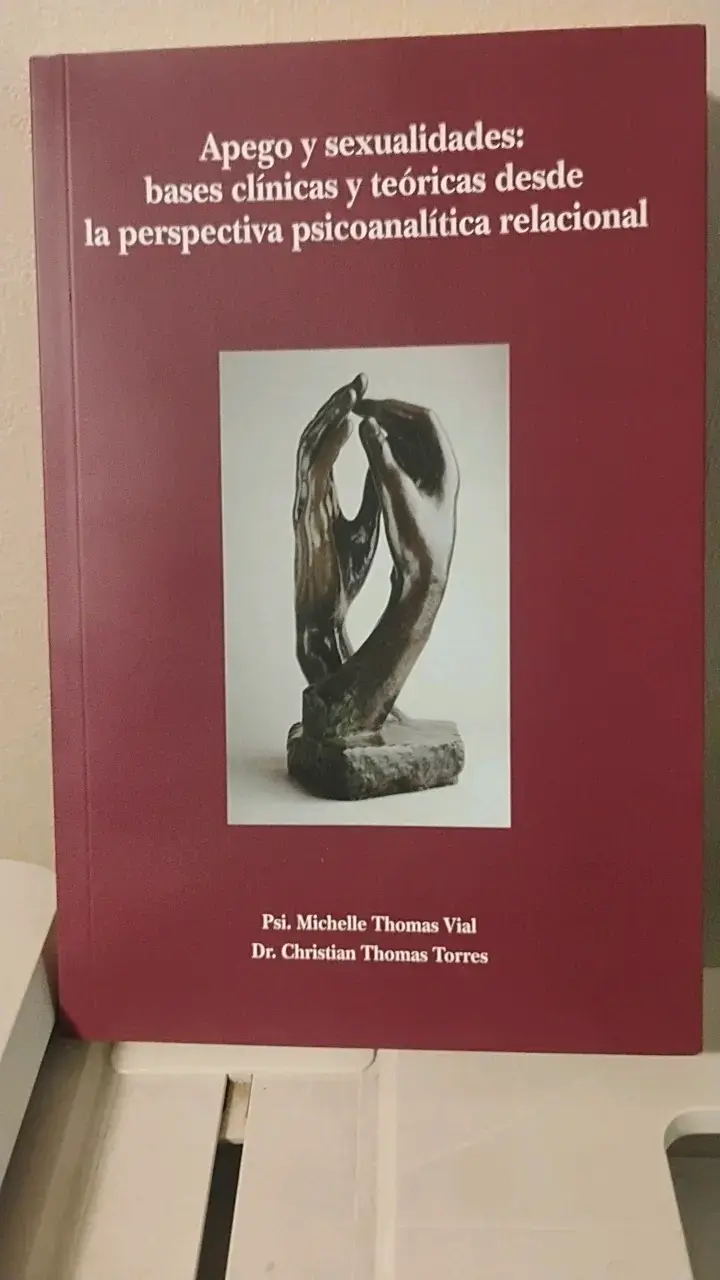 Libro 'Apego y Sexualidades' de Michelle Thomas Vial