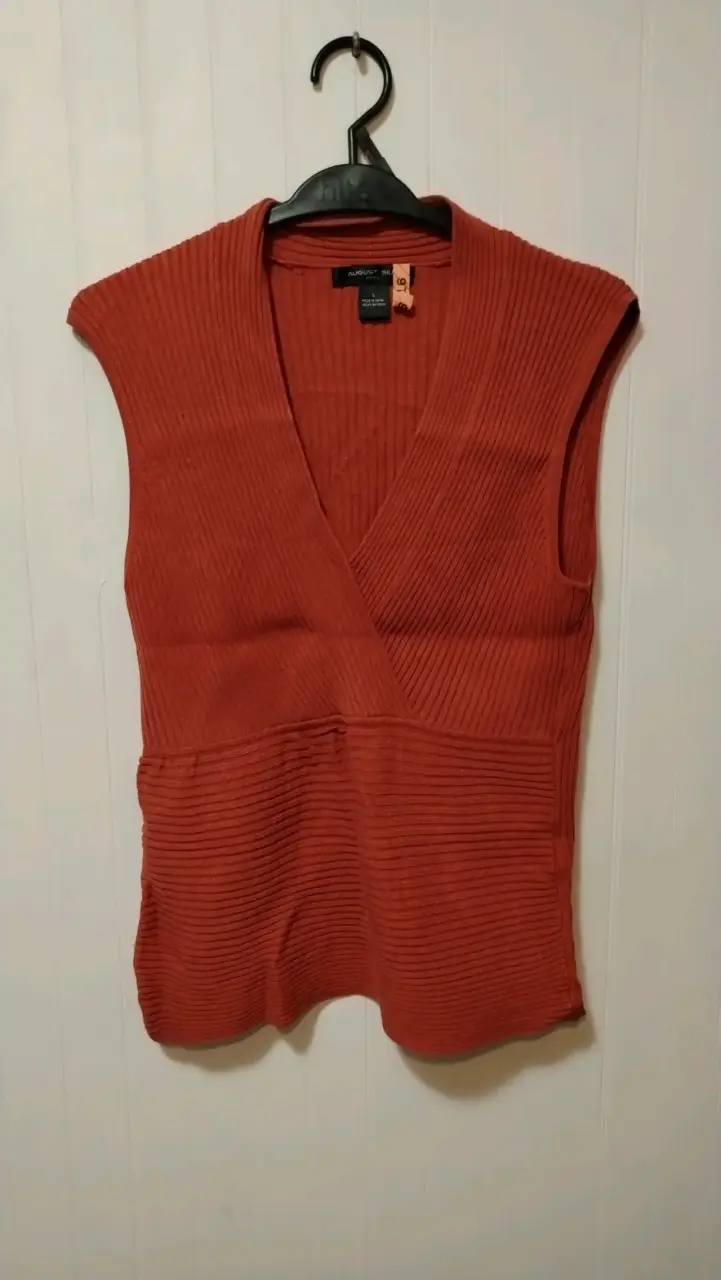 Chaleco sin mangas August Silk color terracota - 1