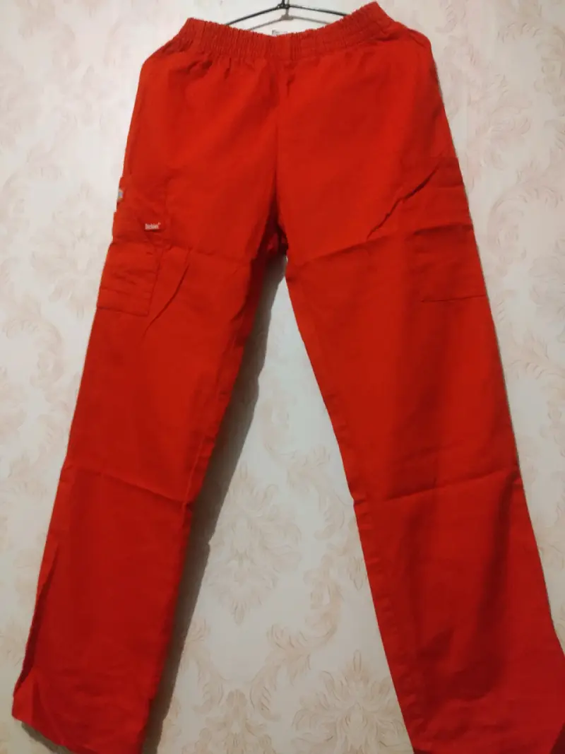 Conjunto de uniforme médico rojo Dickies - 4