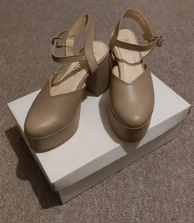 Zapatos de Plataforma Nude - miniatura 1