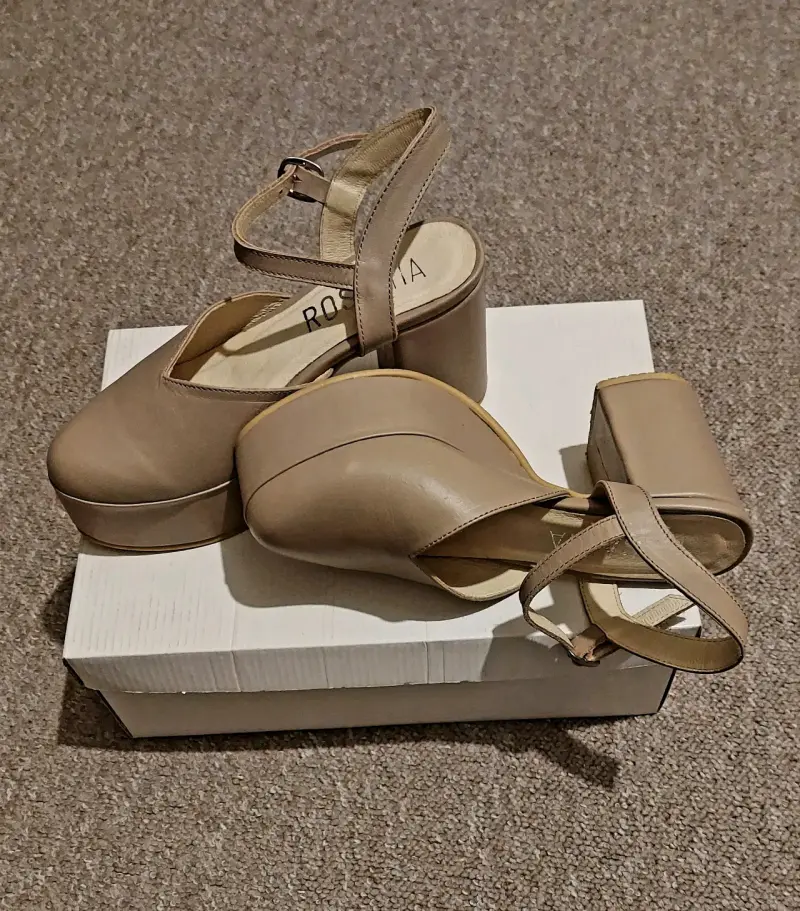 Zapatos de Plataforma Nude - 2