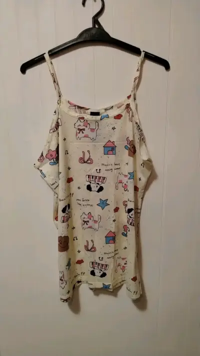 Blusa de pijama sin mangas con estampado de gatos - miniatura 1