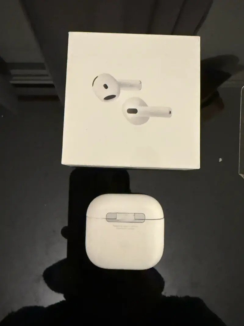 Airpods 4 active noise cancellation - 4