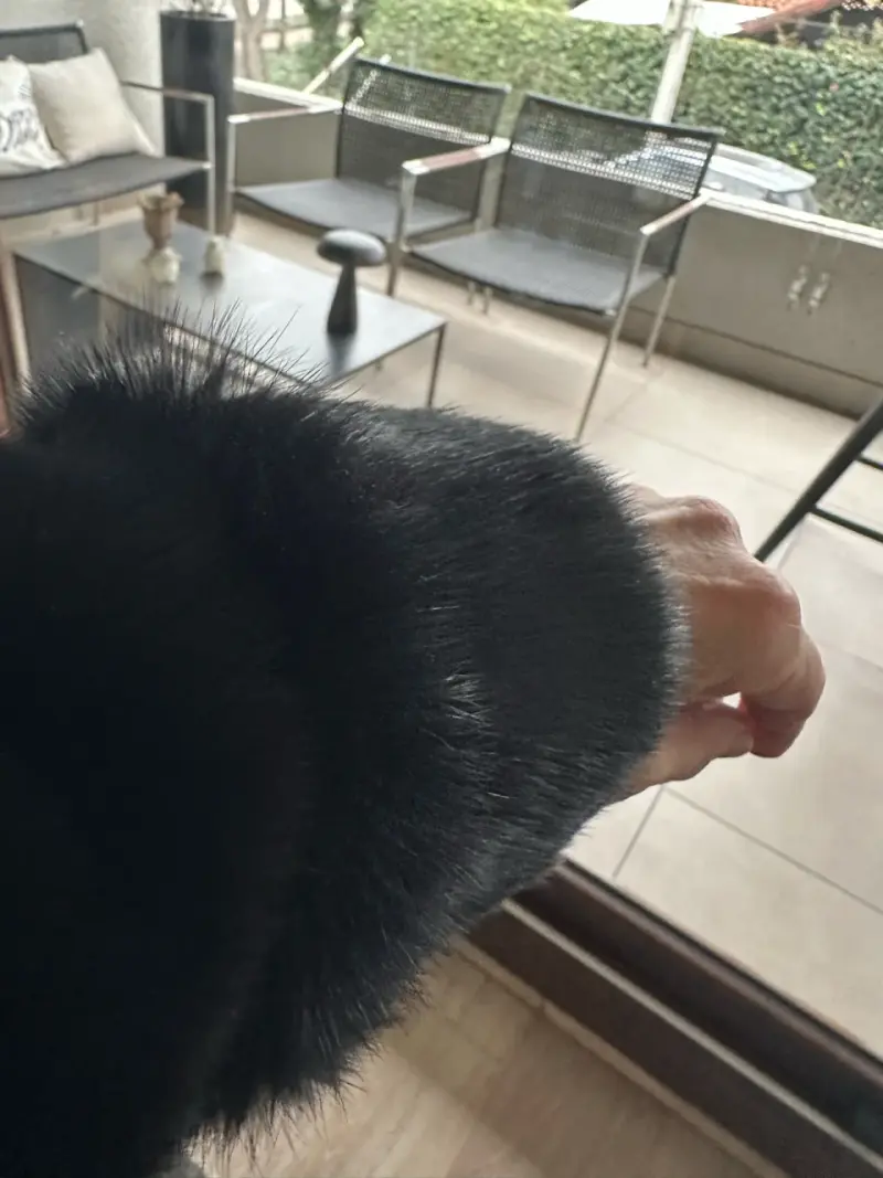 Abrigo de piel natural conejo negro nuevo sin uso - 4