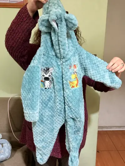 Enteritos de bebé con capucha y diseños de animales - miniatura 1