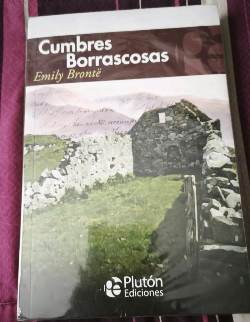 Libro Cumbres Borrascosas de Emily Brontë