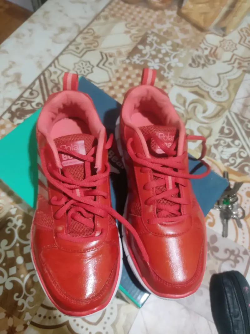 Zapatillas deportivas rojas Polar Bear para niños