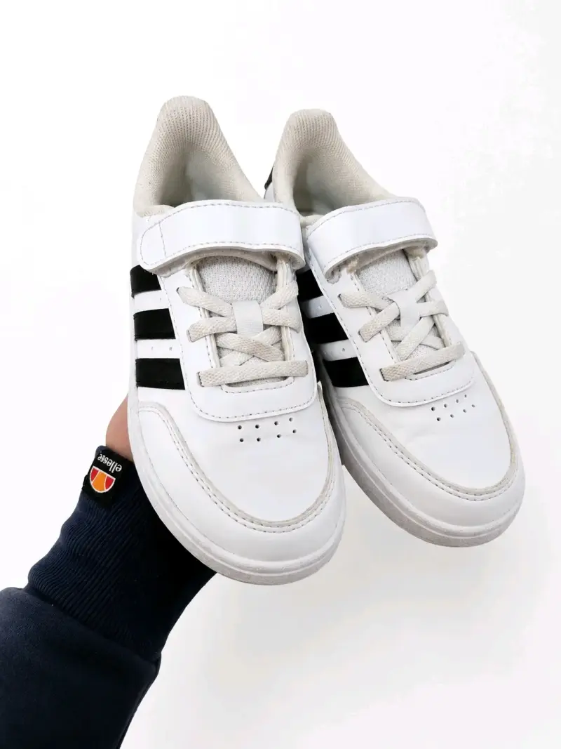 Zapatillas deportivas blancas para niños Adidas