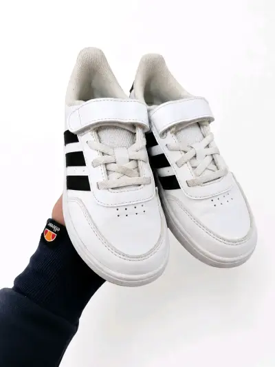 Zapatillas deportivas blancas para niños Adidas - miniatura 1