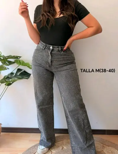 Jeans de mujer con diseño brillos talla M - miniatura 2