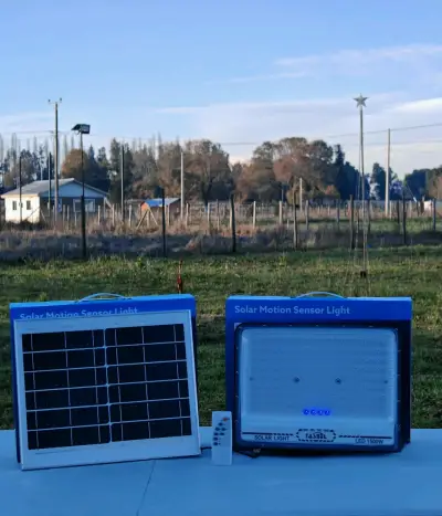 Foco con Luz Solar 1500W - miniatura 1