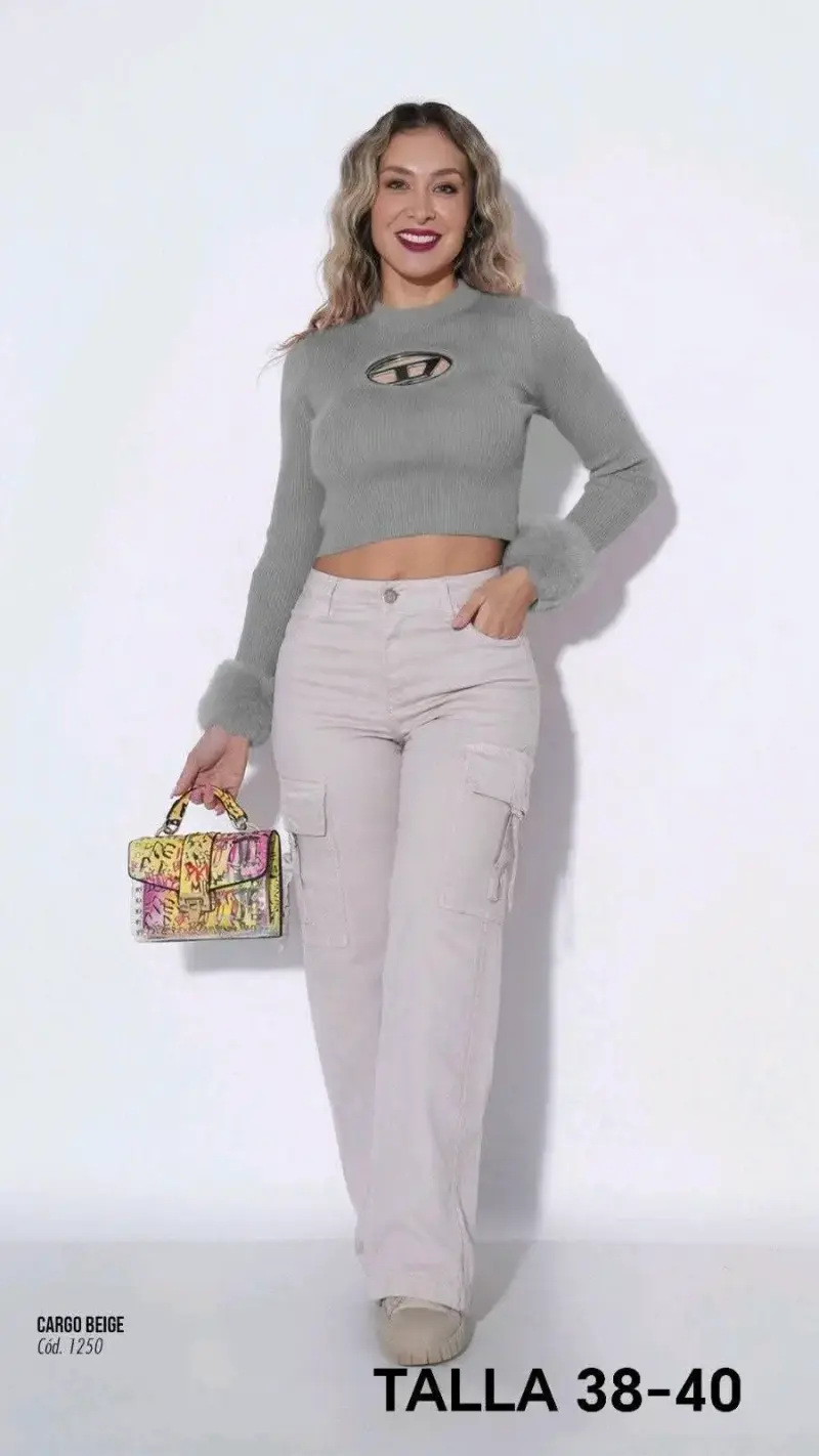 Pantalones cargo beige talla 38. - 1