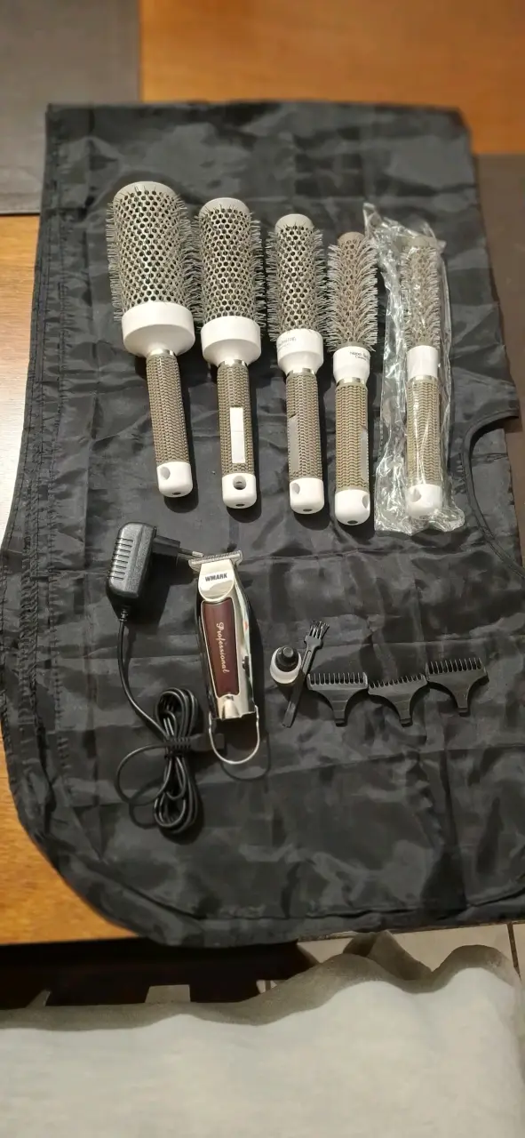 Set de cepillos térmicos y cortadora de cabello WMARK