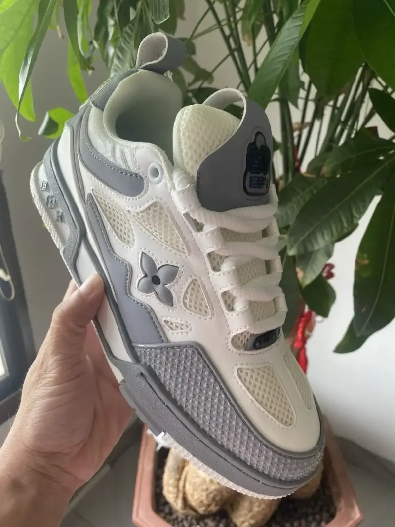 Zapatillas, Louis Vuitton LV