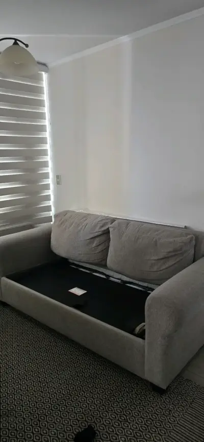 Sofá cama gris con diseño moderno - miniatura 2